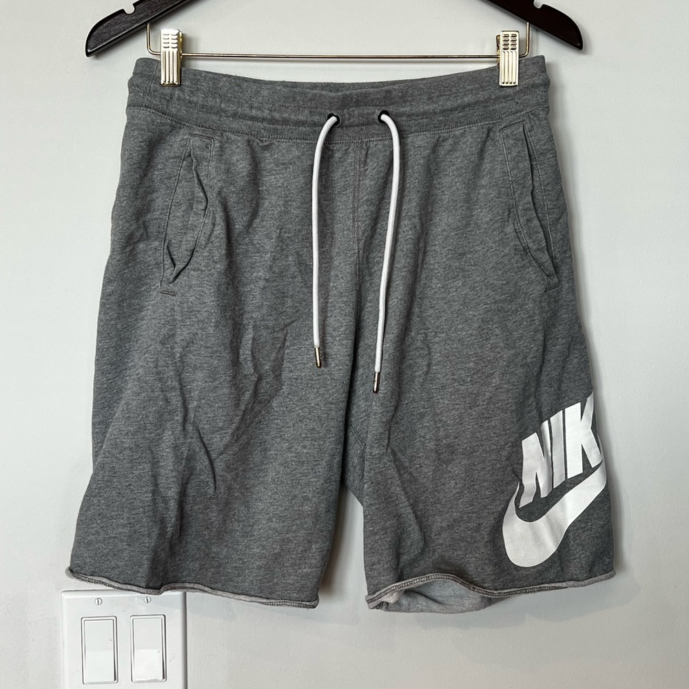Nike sweatshorts